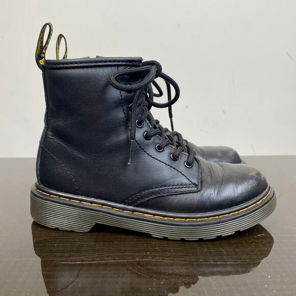 Dr. Doc Martens 1460 Juniors Combat Boots Youth Size 1 - Picture 3 of 10
